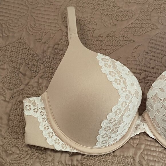 NEW! Victoria’s Secret Body by Victoria Perfect Shape Bra 32C - Picture 3 of 9